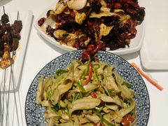-白氏兄弟烧烤(中赢广场店)