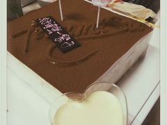-伊诺仕蛋糕