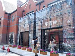 门面-钟书阁(松江泰晤士小镇店)