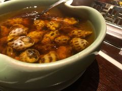 古越陈酿煮花螺-杭州西子湖四季酒店·金沙厅