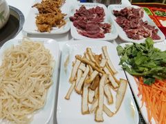 -清真·马坡烧烤涮牛肚·酸浆火锅(新区总店)