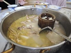 -朴小妹人参鸡汤火锅(长白山万达店)