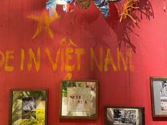 -Cuc Gach Quan Restaurant