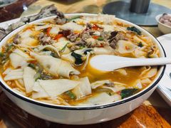 -达吾手抓美食城总部(义乌店)