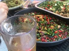 -去吃小龙虾·江湖菜·烧烤(南滨路店)
