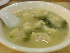 虾肉小馄饨-王家沙点心店(南京西路总店)
