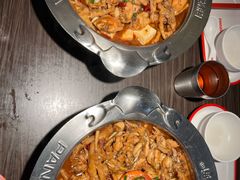 -胖哥俩肉蟹煲(华贸店)
