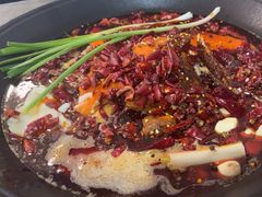 -黄潇洒老火锅(九眼桥宏济巷店)