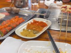 -哈尔滨小酒馆·鲜肉现穿自助烧烤(康新花园店)