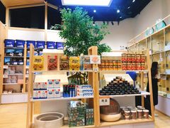 -屋虎猫馆(宝安大仟里店)