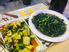 -特色酱椒鱼私房菜(黄鹤楼店)
