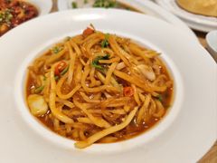 -连鹭海鲜·海肠捞饭·海胆饭(星海店)