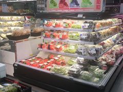 -盒马鲜生(丁香国际店)