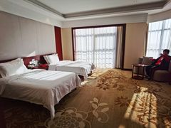 -兴芮温泉度假区