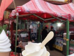-古老冰山特色冰淇淋店(艾提尕尔店)