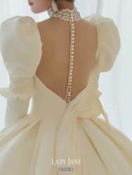 -Lady  Jane高端婚纱礼服馆