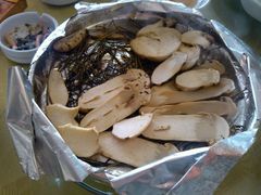 松茸-松涛园朝鲜·海鲜·料理店(鸭绿江断桥店)
