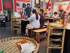 -巴卤社老火锅(财富店)