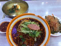 -三姐妹冷面馆(保卫路店)