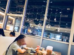 大堂-大头虾越式风味餐厅(光明广场店)
