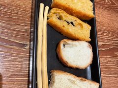 餐前面包棍-安妮意大利餐厅(世贸天阶店)