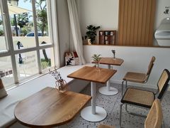 靠窗位-洲晓鲜·舟山海鲜大排档(朱家尖风景区店)