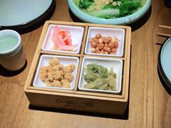 -九锅一堂酸菜鱼(新南凯德直营店)