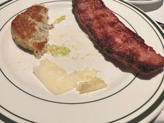 -Wolfgang’s Steakhouse 沃夫冈牛排馆(上海白玉兰广场店)