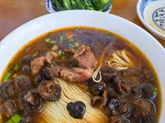 -百年老字号·观振兴蟹黄面·三虾面·苏式面(观前街富仁坊巷店)