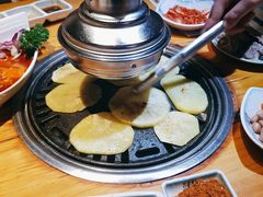 -唯成•韩国炭火烤肉 유성고기