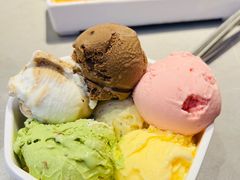 -山焱·炭火自助烤肉(周浦万达店)