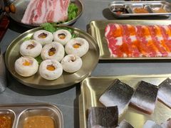 -围炉肉舍丹东海鲜烤肉·烤活鳗(步行街店)