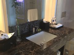 -青岛海尔洲际酒店