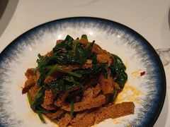 -老周家酱卤猪蹄私房菜(克拉玛依西街店)