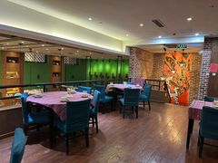 -香巴拉云南餐厅(华莱坞店)
