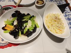 -东方饺子王(工农大路店)