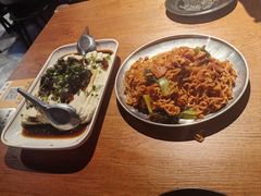 -京狮炙燥·精酿烧烤(首经贸店)
