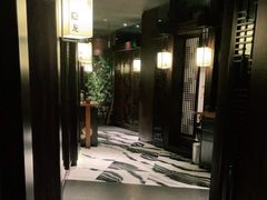 -余欢领鲜火锅(新街口店)