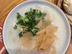 -美食小镇·观赏珍稀鸟类·长隆熊猫酒店