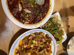 -朱大嘴肥肠血旺(福字街店)