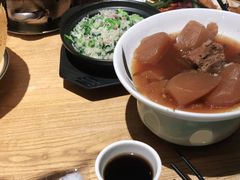 -吴越荣记苏州菜·松鼠桂鱼100%活鱼现做(斜塘老街店)