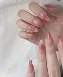 -悦指间美甲美睫