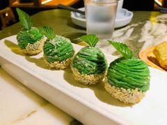 龙井茶酥-弄堂里(西溪龙湖天街店)