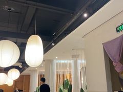 -莲餐厅·湖北菜·潜江小龙虾店(愚园路店)