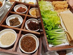 粗粮煎饼拼盘-山东宾馆·齐鲁苑餐厅