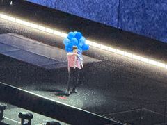 -上海体育场