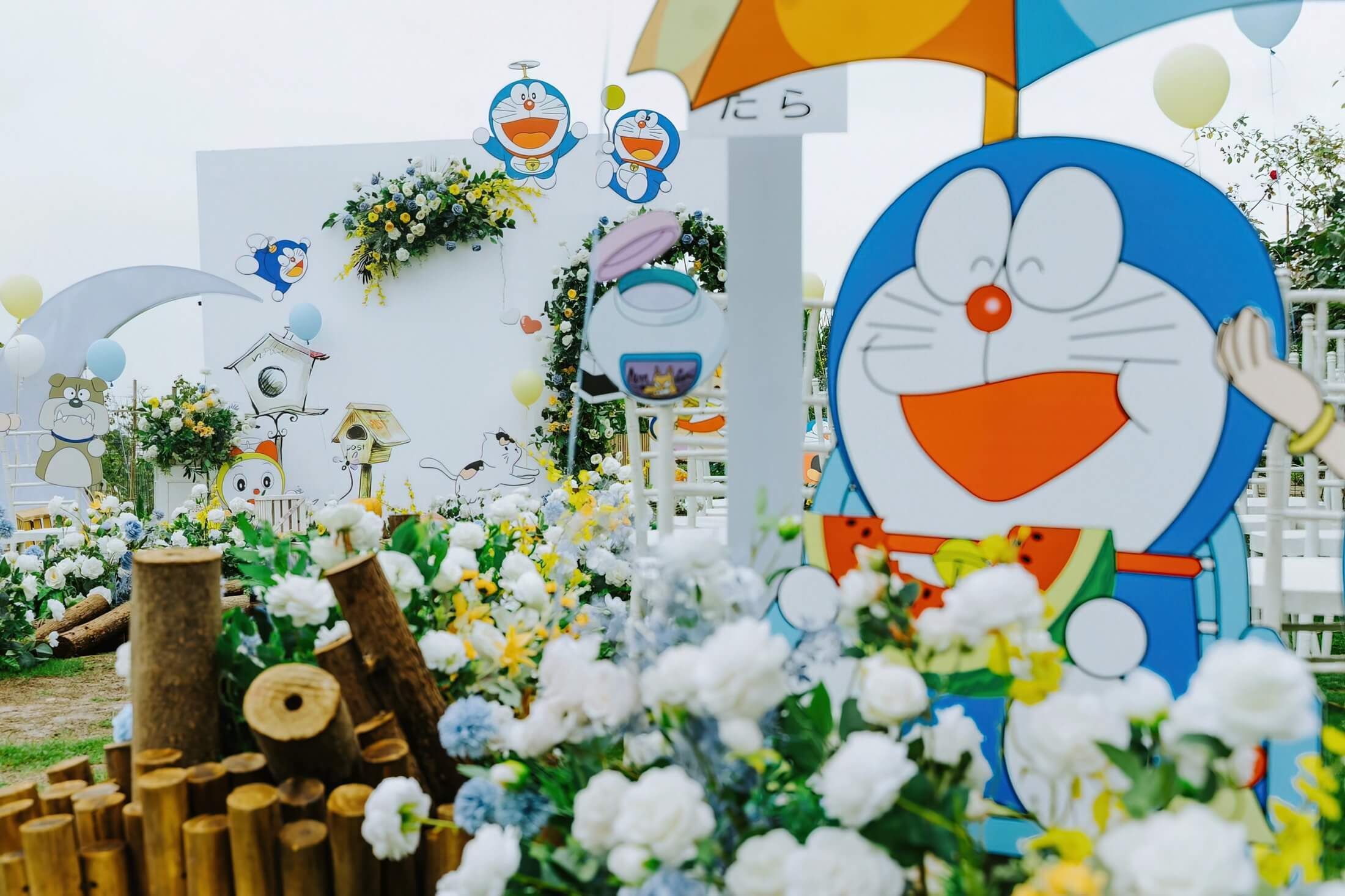 蓝胖子哆啦a梦主题婚礼