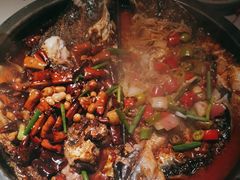 -鸣记脆皮烤鱼·海鲜烤鱼(三八广场店)