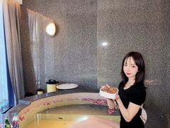 -漫·汤泉