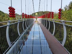 -中国黔江城市大峡谷